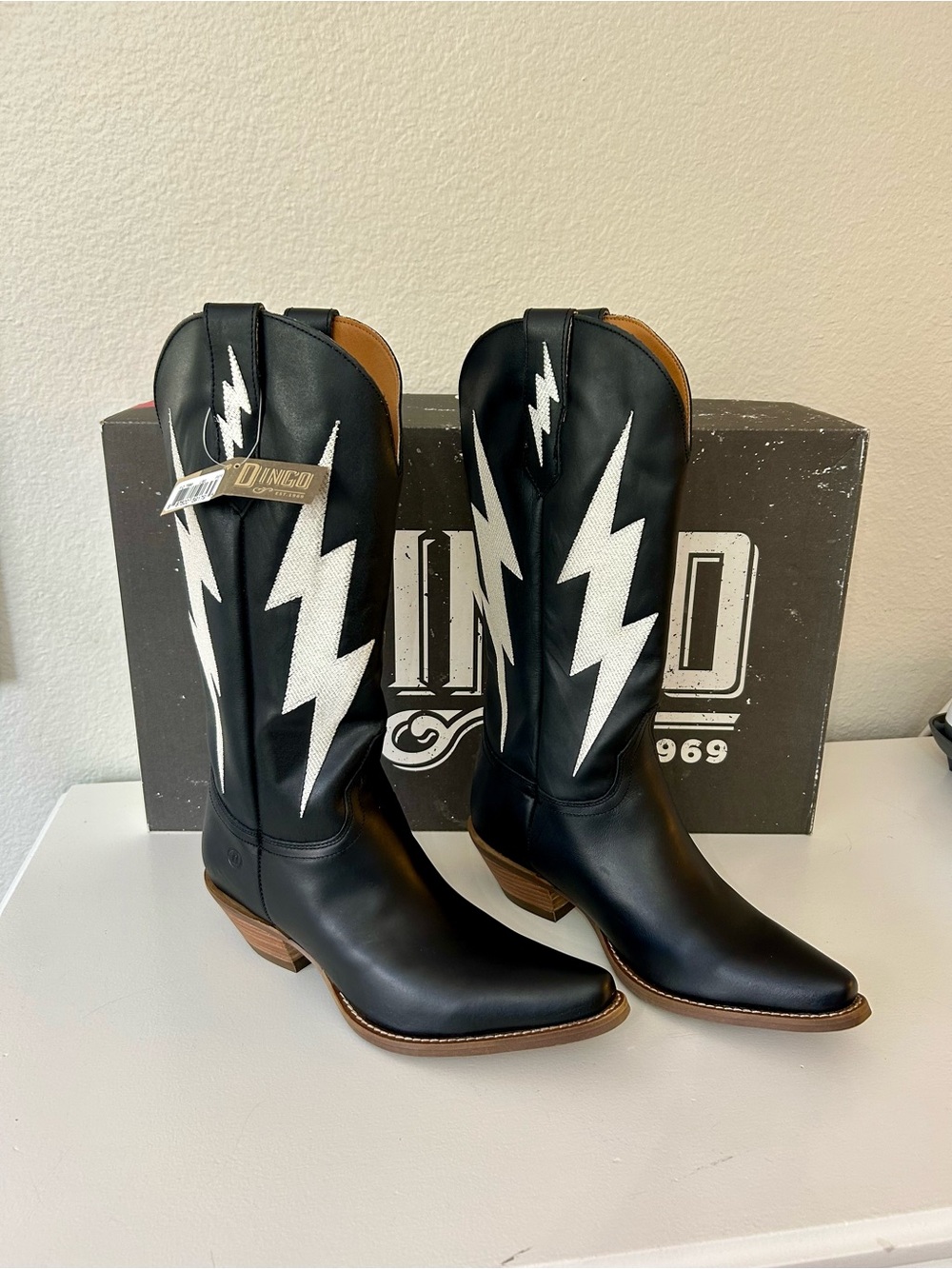 Dingo Thunderbolt Women’s Boots, Black and silver, size 8